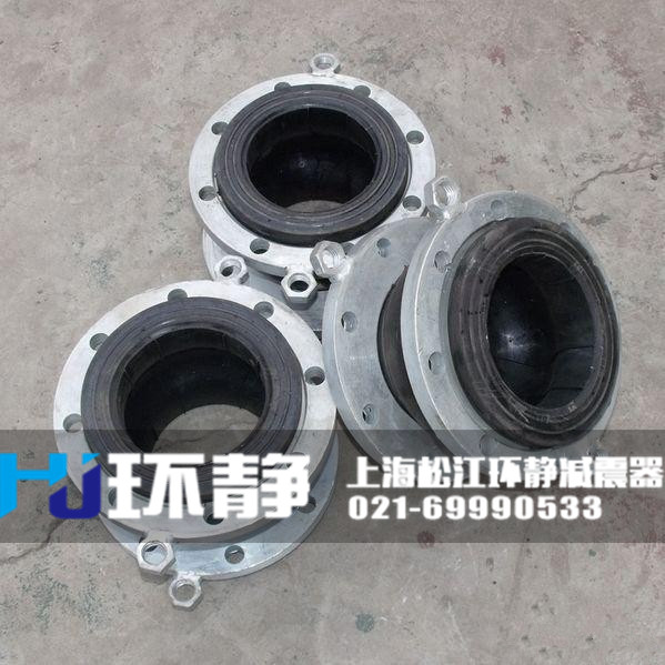 香港九龍佐敦<a href=http://www.shulujiaoyu.com/products/xiangjiaojietou/function/180.html target=_blank class=infotextkey>耐油橡膠接頭</a>的實際安裝圖 /></p><h3>零部件材料</h3>
<table cellspacing=